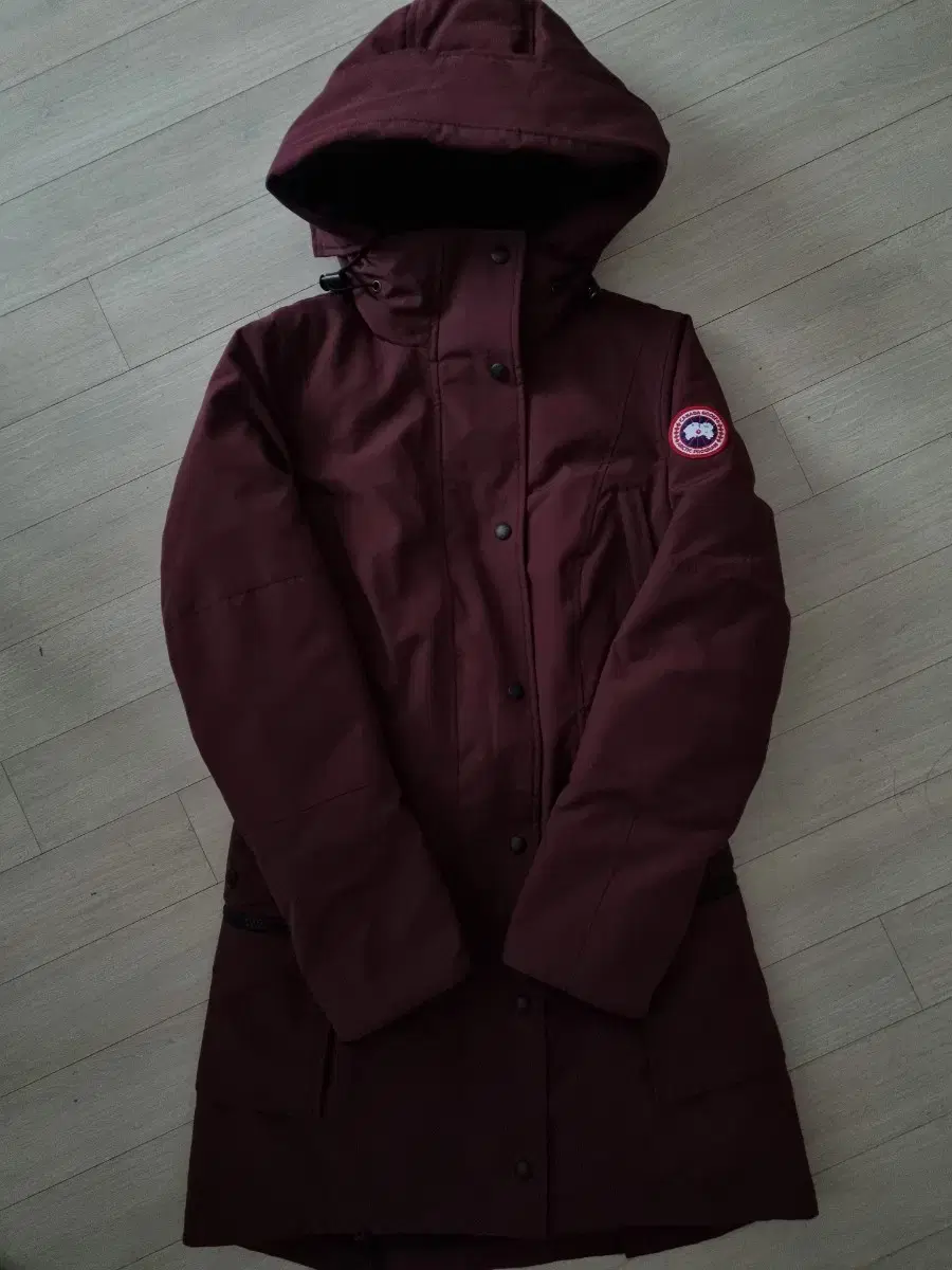 (정품) 캐나다구스 CANADA GOOSE 매장판 다운패딩 S 여성 사이